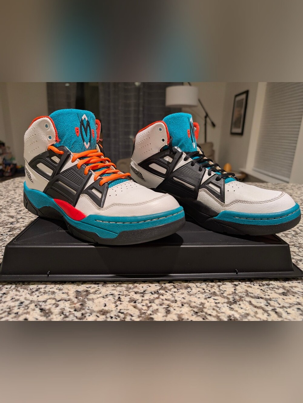 Men's 11.5 Adidas Dikembe Mutombo TR Block